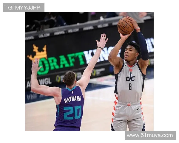 文班狂暴飞跃内线上演惊天反向大风车双手暴扣震撼全场